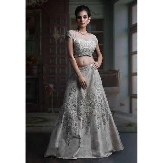 Adhira Lehenga