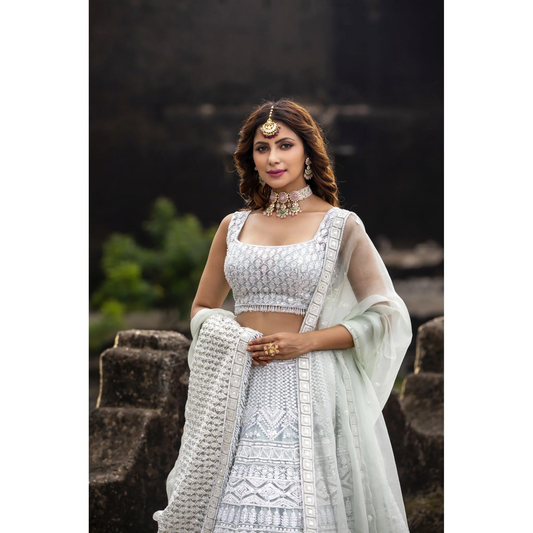 How to Style Your Lehengas Right With Glamorous Jewellery Pieces