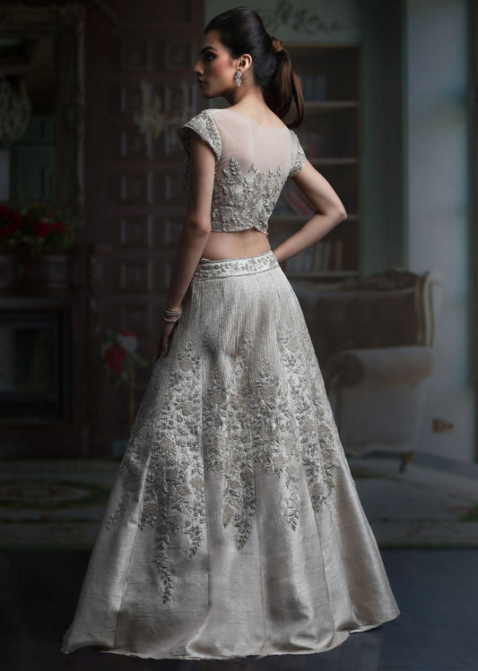 Adhira Lehenga