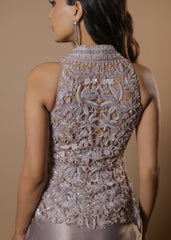 Elegant Lilac Evening Gown with Beaded Lace Bodice