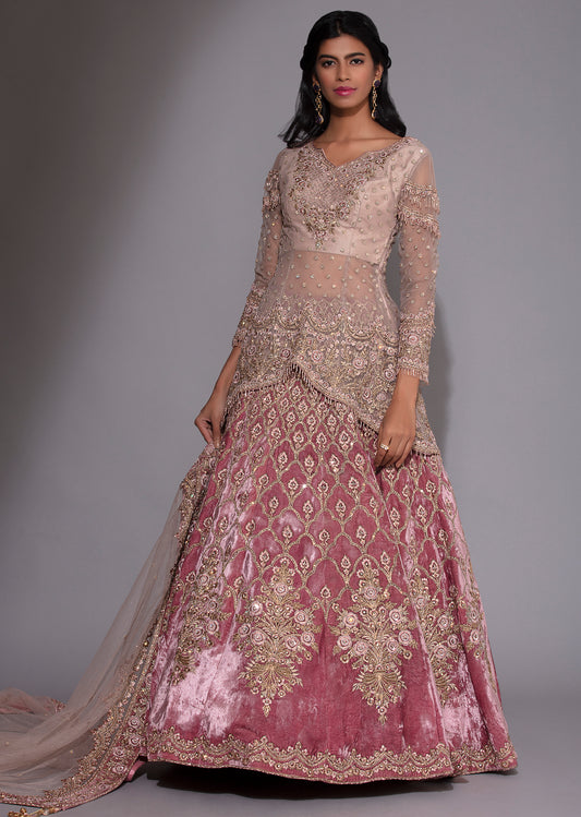 Sakira Lehenga