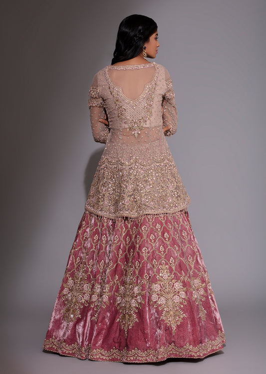 Sakira Lehenga