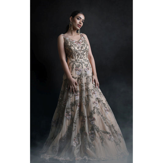 Arnika Gown
