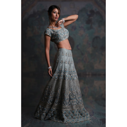 Mira Lehenga