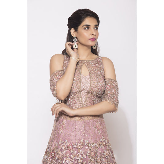 Almar Lehenga