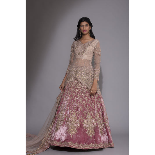 Sakira Lehenga