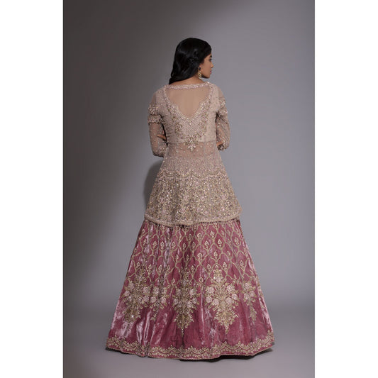 Sakira Lehenga